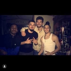 Meet your Posher, Darian